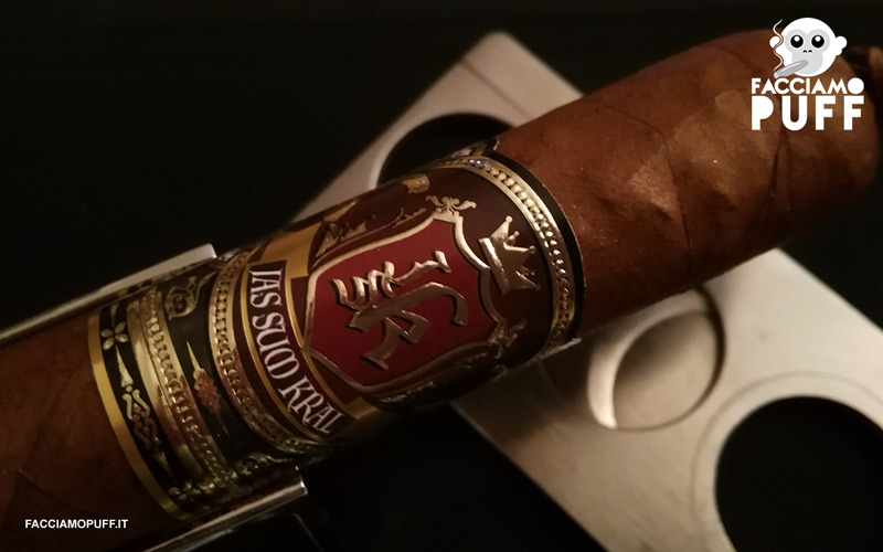 Red Knight, JSK boutique cigar with Ecuadorian Habano Light Claro wrapper